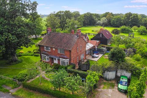 Coronation Villa Bethersden Road, Smarden, Ashford, TN27 8QT