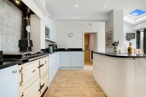Coronation Villa Bethersden Road, Smarden, Ashford, TN27 8QT