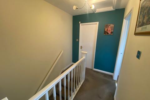 12 Vorlich Drive, Chadderton, Oldham, OL9 0NY
