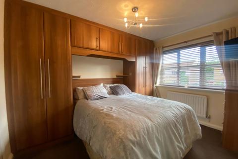 12 Vorlich Drive, Chadderton, Oldham, OL9 0NY