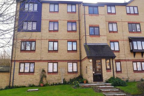 1 bedroom flat to rent, Chestnut Road Vange, Basildon, SS16