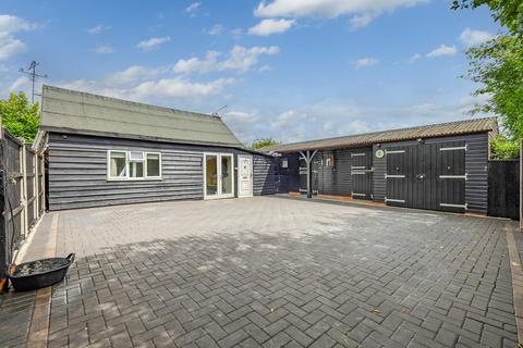 3 bedroom semi-detached house for sale, Agricultural Cottages, Church Road, West Hanningfield, Chelmsford