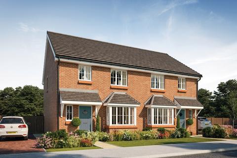 3 bedroom semi-detached house for sale, Plot 104, The Chandler at Hollytree Walk, Redmason Road, Off Bromley Road CO7