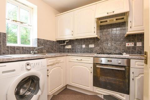 2 bedroom flat for sale, Highfield Close, Lewisham