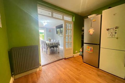 30 Colbert Drive, Leicester, LE3 2JB