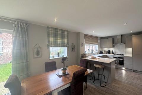 4 bedroom detached house for sale, Acorn Close, Newcastle-Upon-Tyne, NE15