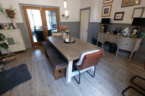 18 Manchester Road, Barnoldswick, BB18 5PR