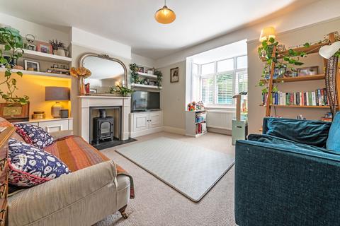8 Douglas Road, Tonbridge, TN9 2ST