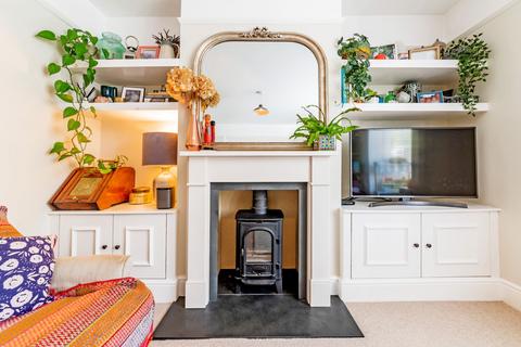 8 Douglas Road, Tonbridge, TN9 2ST