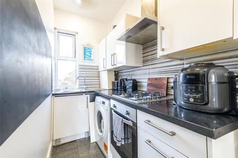 1 bedroom apartment for sale, Gipsy Road, London, SE27