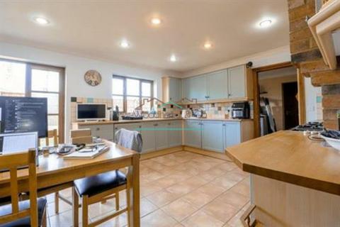 5 bedroom detached house for sale, St. Marys Road, Bozeat, Wellingborough, Northamptonshire