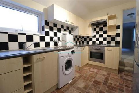 5 bedroom end of terrace house for sale, Winstanley Road, Wellingborough, Northamptonshire