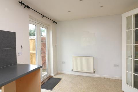 3 bedroom end of terrace house for sale, Pippin Close, Ash