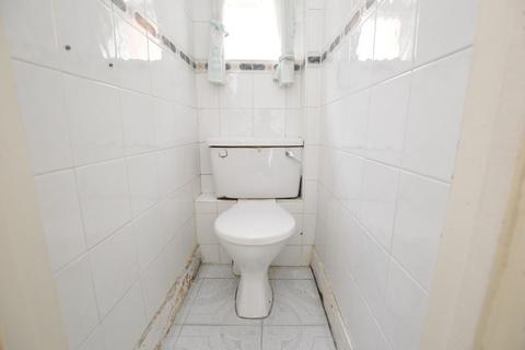 42 Woodside Road, London, E13 8RX