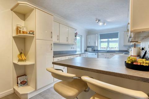 45 Banklands, Workington, CA14 3EU