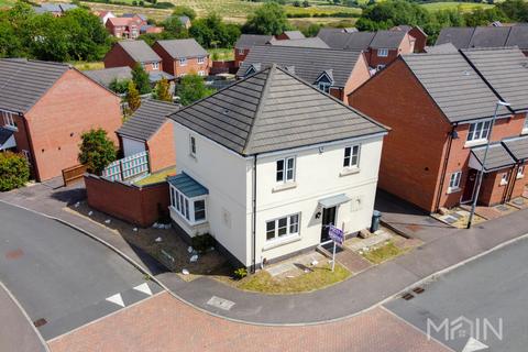 3 bedroom detached house for sale, Foxglove Avenue, Thurnby, Leicester LE7