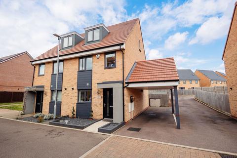 13 Plumtree Drive, Harlow, CM17 0FN