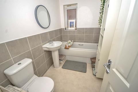 24 Bronte Way, South Shields, NE34 9JY