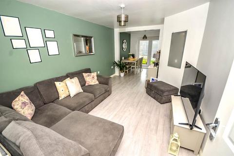 24 Bronte Way, South Shields, NE34 9JY