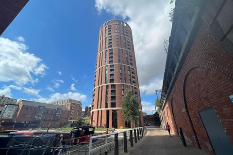 2 bedroom apartment to rent, Candle House, Wharf Approach, Leeds