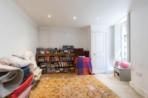 Basement Flat 7, 31 Bath Street, Cheltenham, GL50 1YA