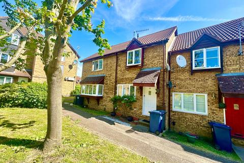 2 bedroom terraced house for sale, Snowdon Drive, London NW9