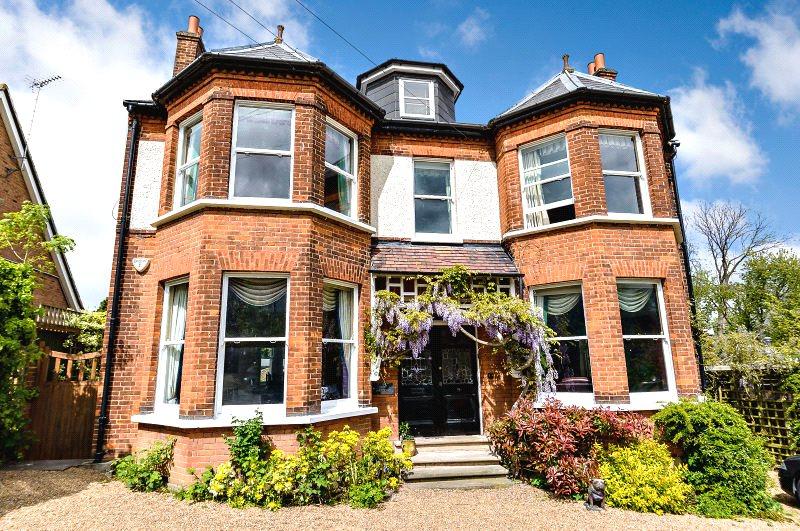 Hillview Road, Mill Hill, London, NW7 6 bed character property £1,800,000