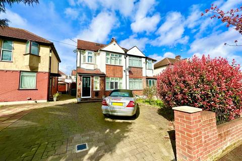 135 Rushgrove Avenue, London, NW9 6RG