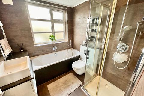 65 Rushgrove Avenue, London, NW9 6RG