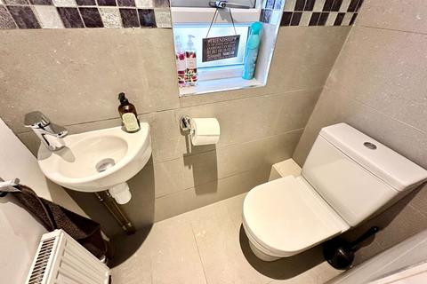 65 Rushgrove Avenue, London, NW9 6RG