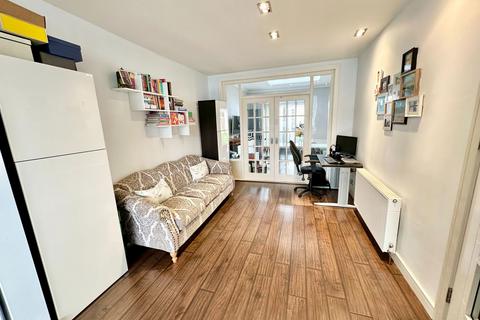 65 Rushgrove Avenue, London, NW9 6RG