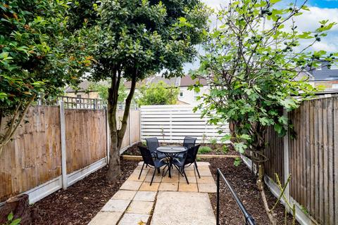 82 Stewart Road, London, E15 2BB