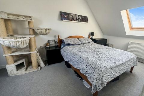 54 Buzzard Way, Cranbrook, Exeter, EX5 7GX