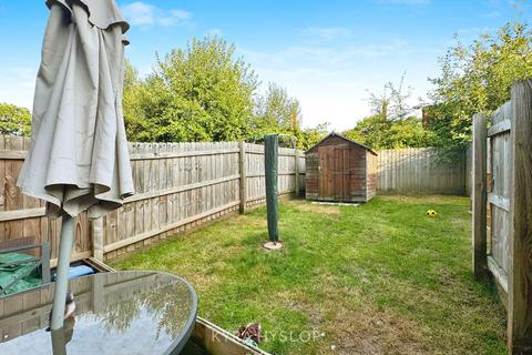 54 Buzzard Way, Cranbrook, Exeter, EX5 7GX