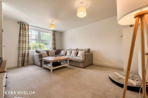 12 Celtic Close, Exeter, EX1 3DX