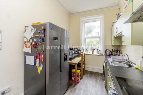 2 bedroom flat for sale, 44 Woborrow Road, Morecambe LA3