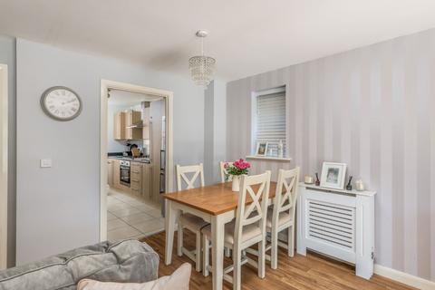 4 Barnstaple Walk, Biggleswade, SG18 0FQ