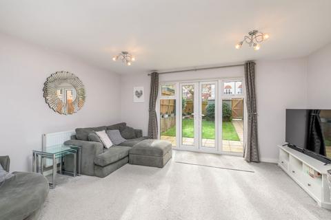 16 Phoenix Drive, Letchworth Garden City, SG6 1FY