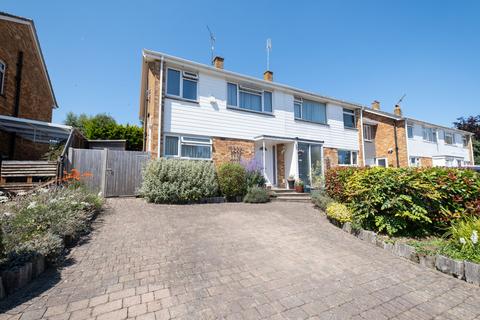 8 Fox Way, Barham, Canterbury, CT4 6QJ