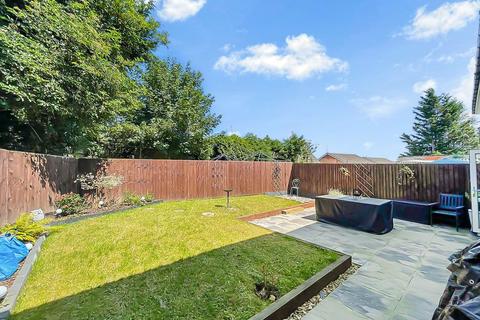 1 Bazeley Road, Matson, Gloucester, GL4 6JB
