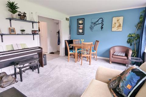 2 bedroom flat for sale, St. Andrews Gardens, Church Road, Worthing, West Sussex, BN13