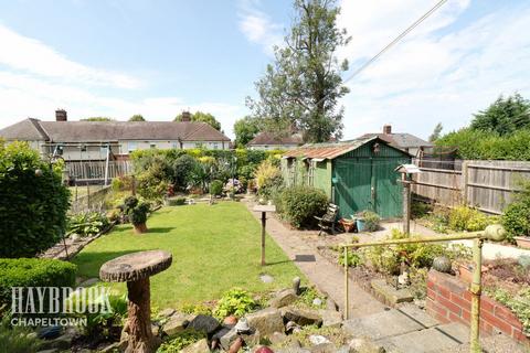 3 bedroom semi-detached house for sale, Gregg House Crescent, Shiregreen