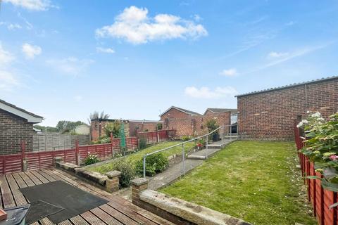 113 Curlew Road, Abbeydale, Gloucester, GL4 4TD