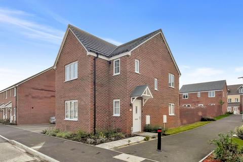 30 Freemans Road, Tuffley, Gloucester, GL4 0XJ