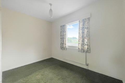 60 Everlands, Cam, Dursley, GL11 5NL