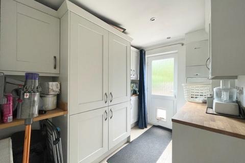251 Bodiam Avenue, Tuffley, Gloucester, GL4 0XW