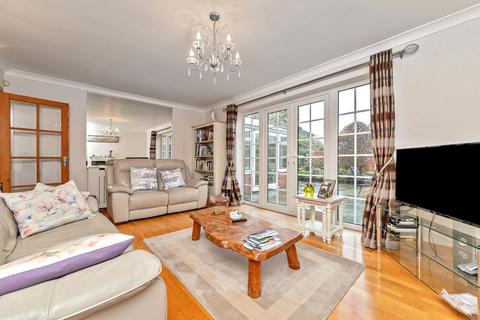 17 Shephall Green, Stevenage, SG2 9XR