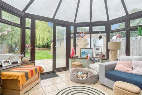 60 Haycroft Drive, Matson, Gloucester, GL4 6XX