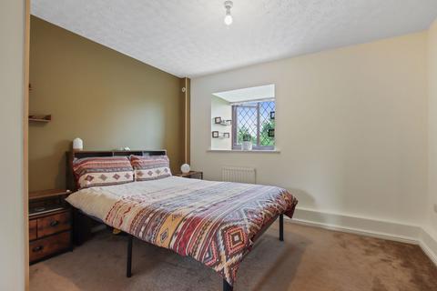 14 Astral Close, Lower Stondon, Henlow, SG16 6EL
