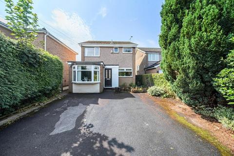 3 bedroom detached house for sale, Holt Park Crescent, Adel, LS16